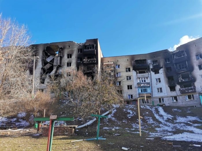 Ізюм, наслідки обстрілів