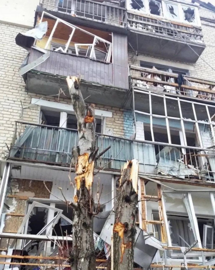 Наслідки обстрілів Ізюму